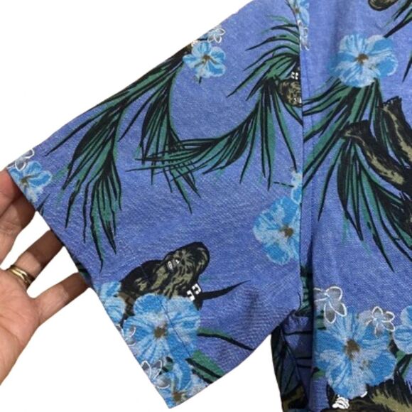 Star Wars Mens Blue Multi Chewbacca Hawaiian/Floral Print Button Down Shirt Sz-S - Picture 8 of 9